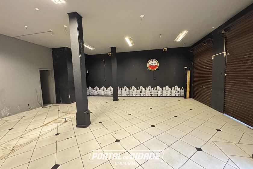 Sal&atilde;o Comercial para alugar - 95m&sup2; - Pr&oacute;ximo &agrave; Unipar Sede