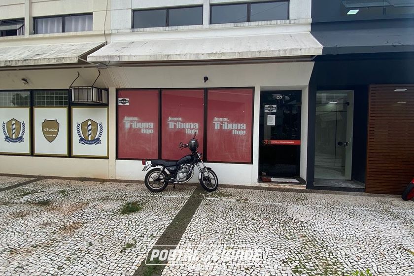 Sal&atilde;o Comercial &agrave; venda - 84m&sup2; - Zona I