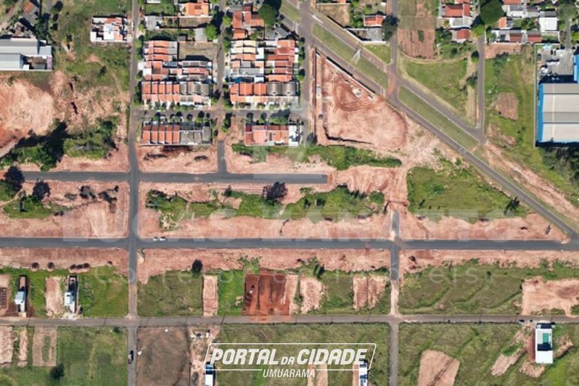 Terreno &agrave; venda - 151m&sup2; - Jardim Malta