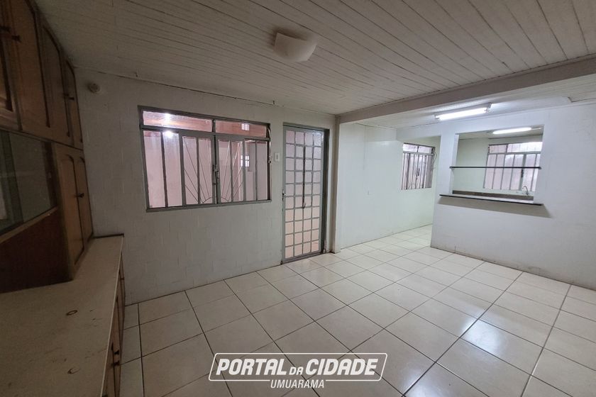 Casa para alugar - 324m&sup2; - Zona I