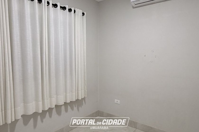 Casa &agrave; venda - 180m&sup2; - Jardim Para&iacute;so