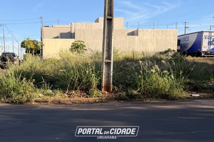 Terreno &agrave; venda - 301m&sup2; - Jardim Colorado