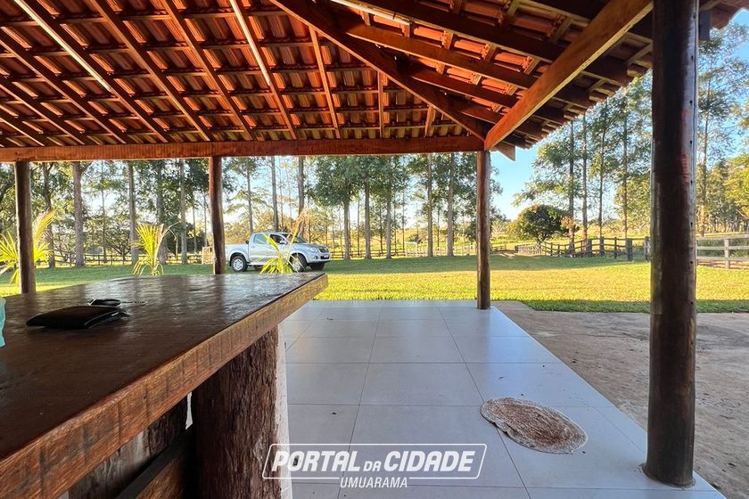 Ch&aacute;cara &agrave; venda - 20000m&sup2; - Estrada  Jaborandi