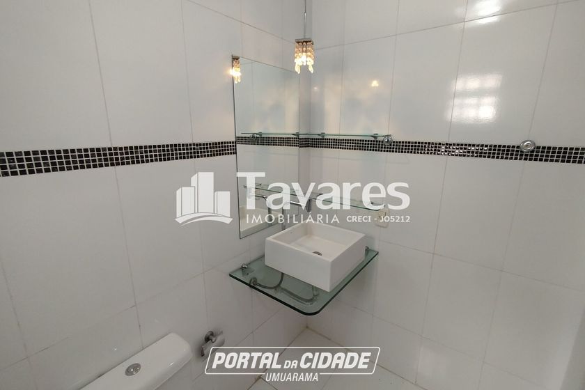 Casa &agrave; venda - 242m&sup2; - Parque San Remo I