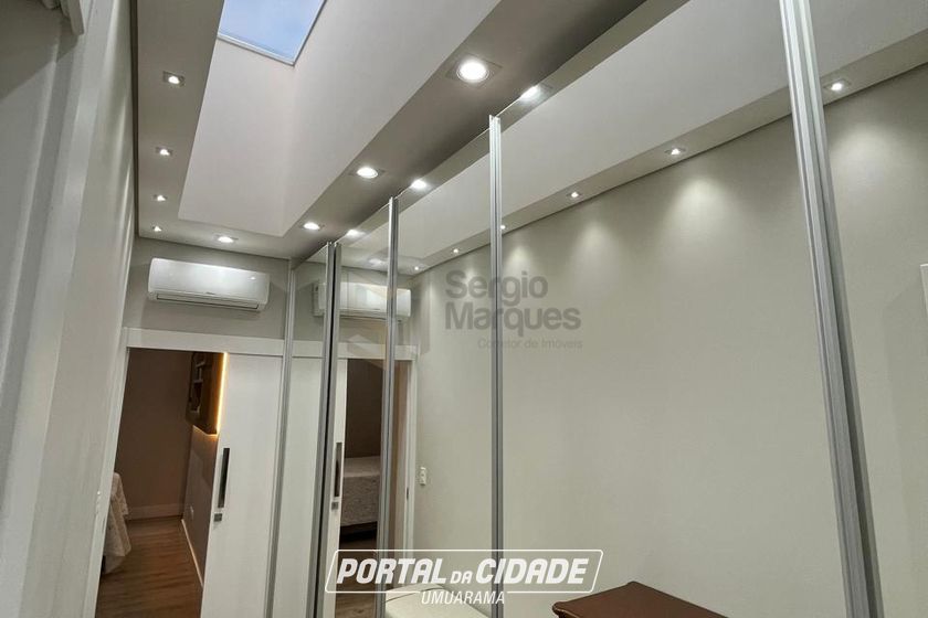 Casa &agrave; venda - 275m&sup2; - Condom&iacute;nio Royal Garden