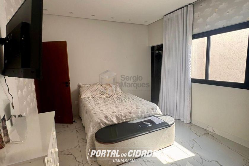 Casa para alugar - 400m&sup2; - Jardim Arauc&aacute;ria