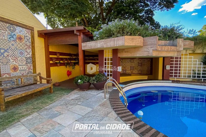 Casa &agrave; venda - 510m&sup2; - Zona II