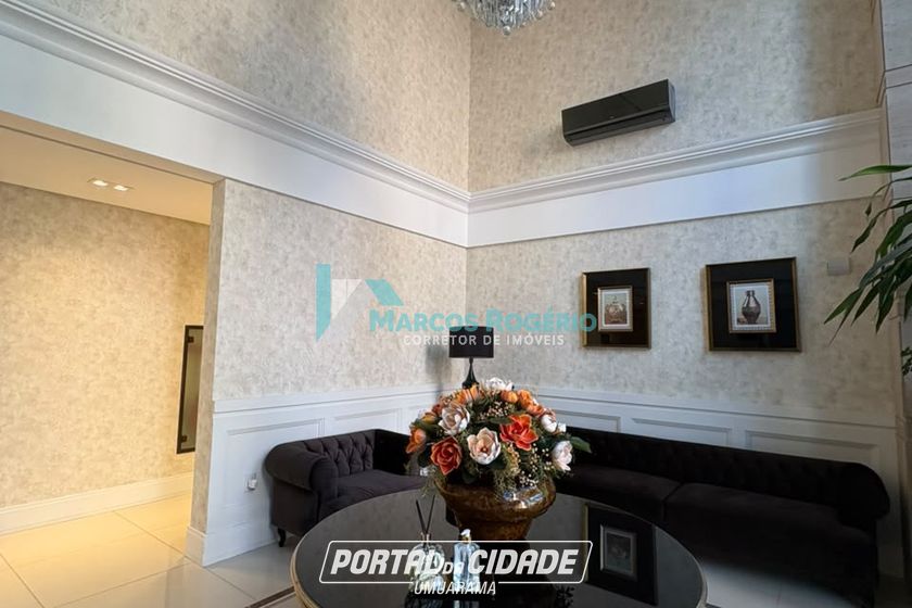 Apartamento &agrave; venda - 127m&sup2; - Centro