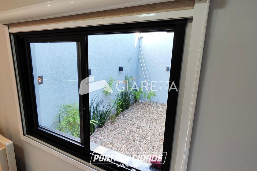 Casa &agrave; venda - 125m&sup2; - VILA BECKER