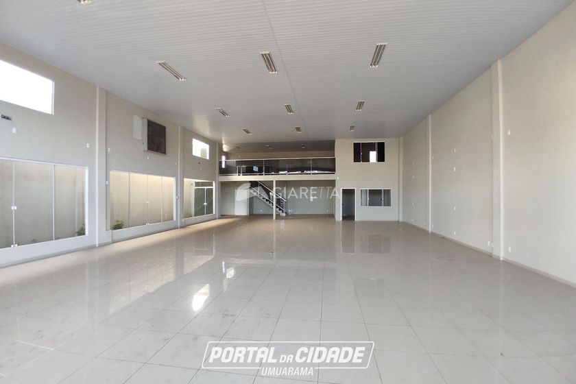 Sala Comercial &agrave; venda - 345m&sup2; - CENTRO