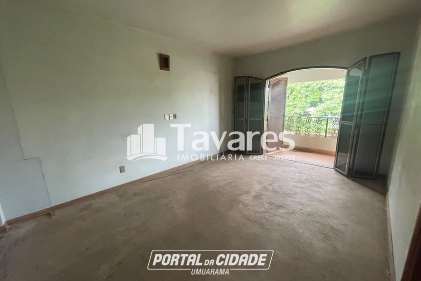 Casa &agrave; venda - 1000m&sup2; - Zona I