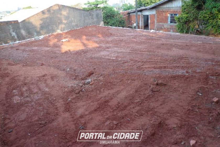 Terreno &agrave; venda - 181m&sup2; - Zona 3