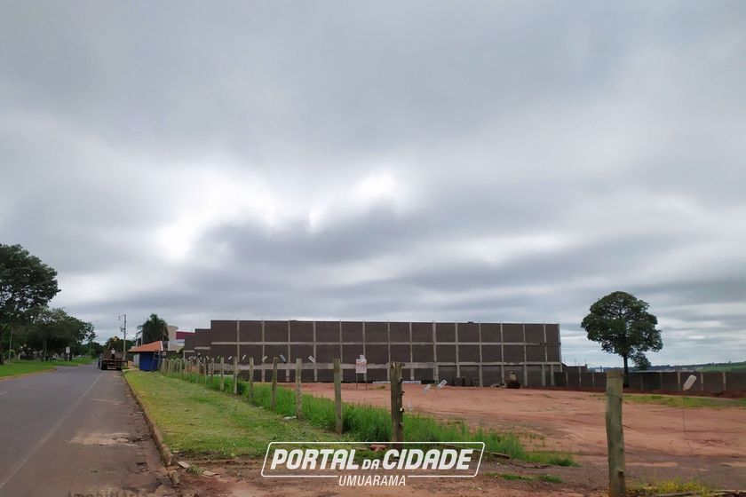 Terreno para alugar - 870m&sup2; - ZONA VII