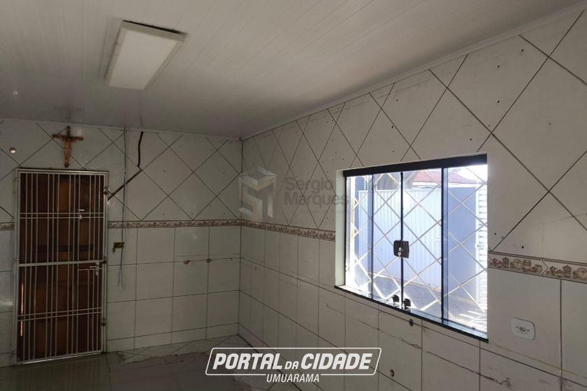 Casa &agrave; venda - 675m&sup2; - Centro