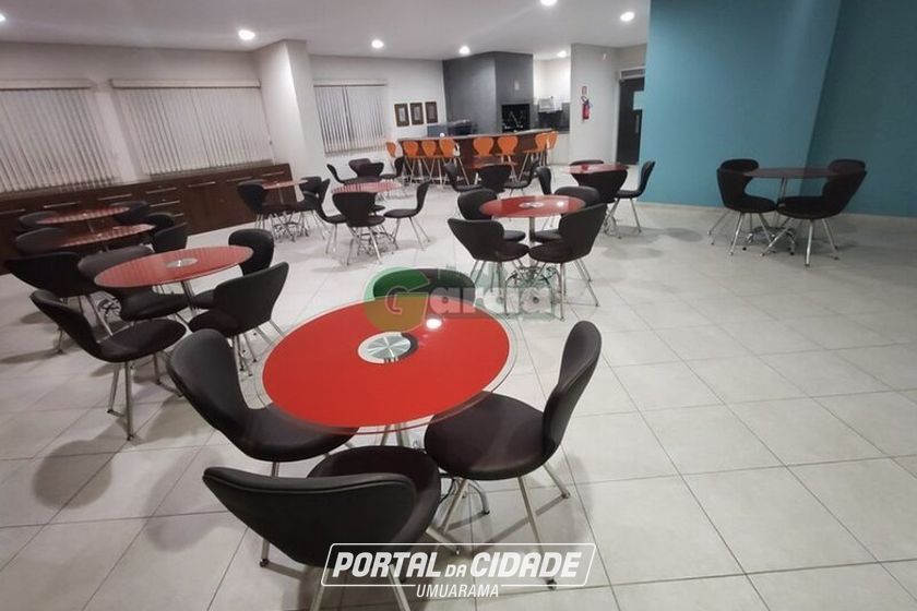 Apartamento &agrave; venda - 131m&sup2; - Zona I