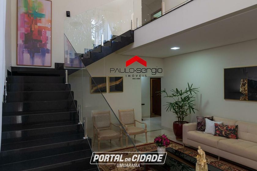 Sobrado &agrave; venda - 600m&sup2; - Zona II