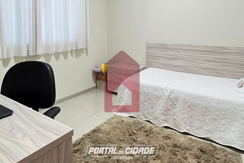 Casa &agrave; venda - 233m&sup2; - Jardim Tamoio