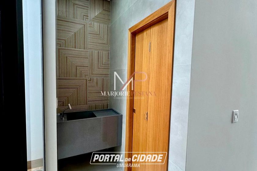 Casa &agrave; venda - 126m&sup2; - Porto Figueira