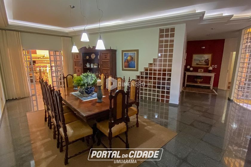 Casa &agrave; venda - 510m&sup2; - Zona II
