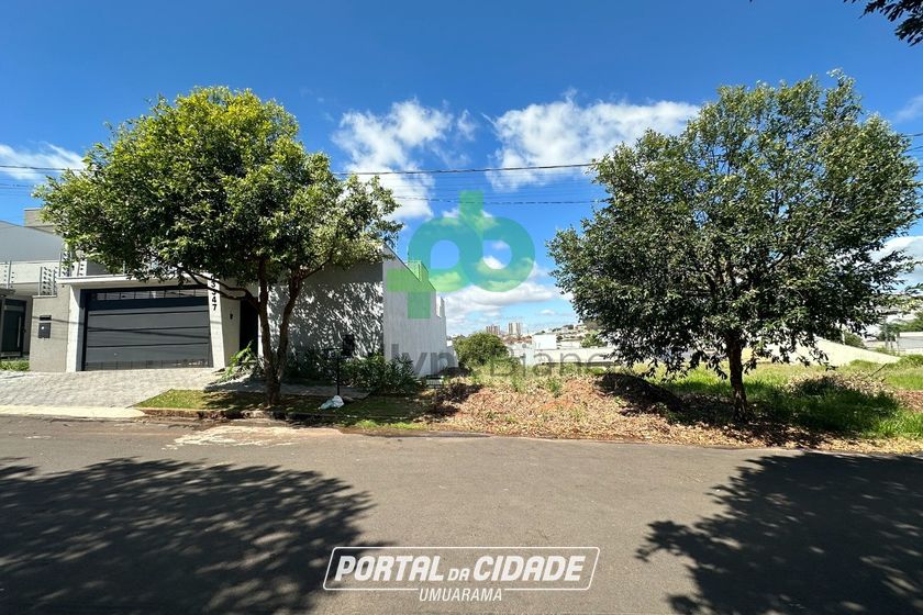 Terreno &agrave; venda - 237m&sup2; - Parque Residencial Copacabana