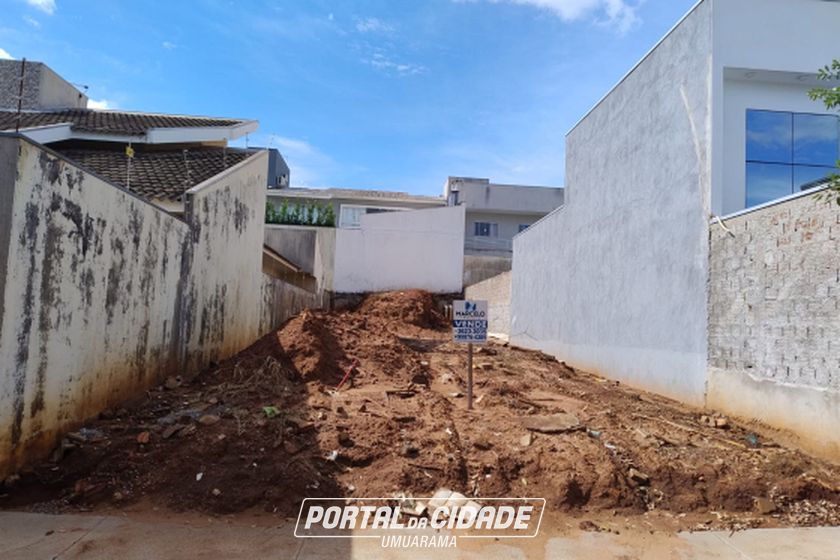 Terreno &agrave; venda - 200m&sup2; - Jardim Laguna