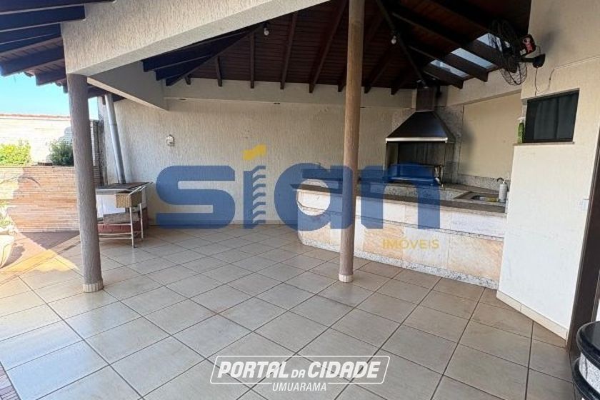 Casa para alugar - 350m&sup2; - Zona III