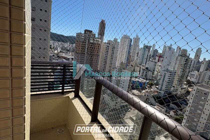 Apartamento &agrave; venda - 127m&sup2; - Centro