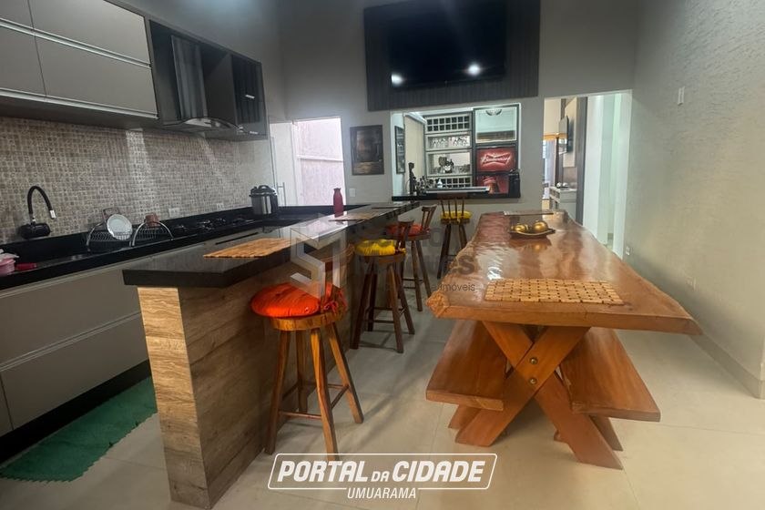 Casa &agrave; venda - 200m&sup2; - Jardim Colorado
