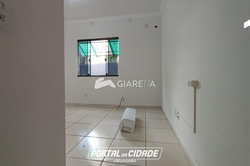 Casa &agrave; venda - 75m&sup2; - JARDIM GISELA