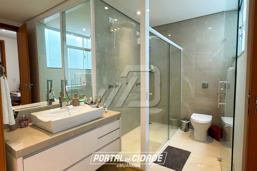 Sobrado &agrave; venda - 229m&sup2; - Jardim Veleiros