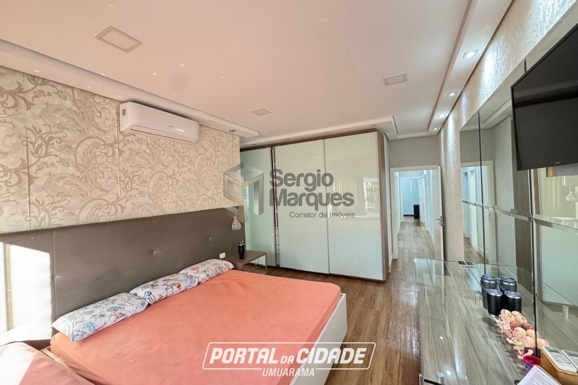 Casa &agrave; venda - 415m&sup2; - Zona V