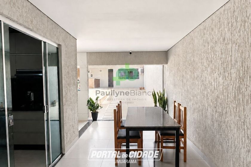 Casa &agrave; venda - 155m&sup2; - Parque Tarum&atilde;
