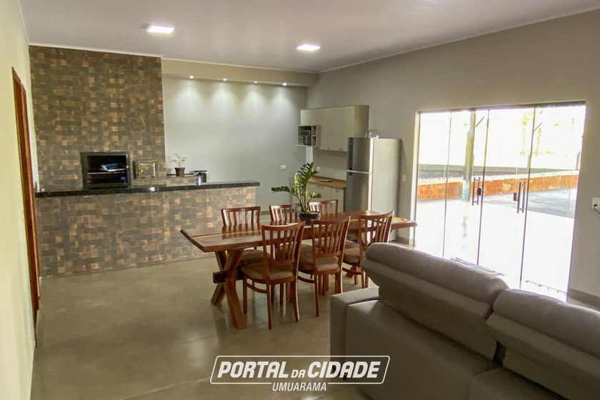 Ch&aacute;cara &agrave; venda - 40m&sup2; - -