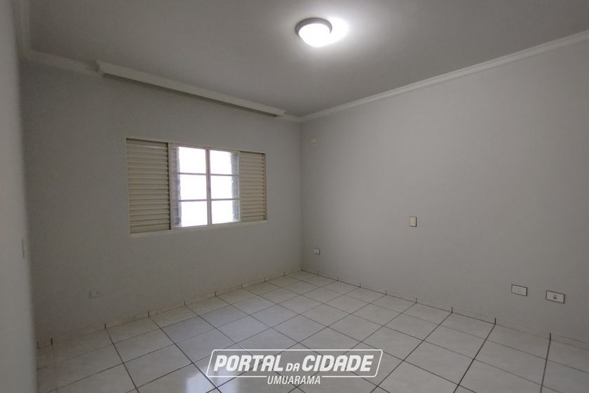 Casa &agrave; venda - 144m&sup2; - ZONA III