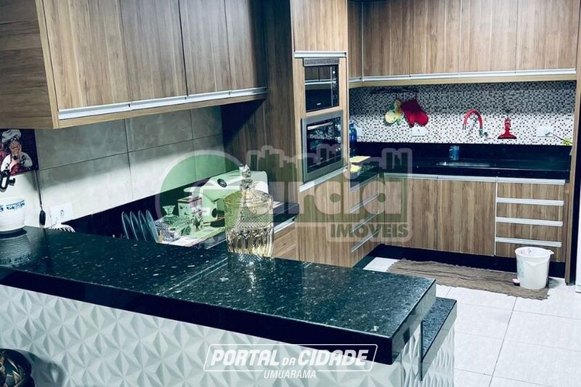 Casa &agrave; venda - 105m&sup2; - Zona VI