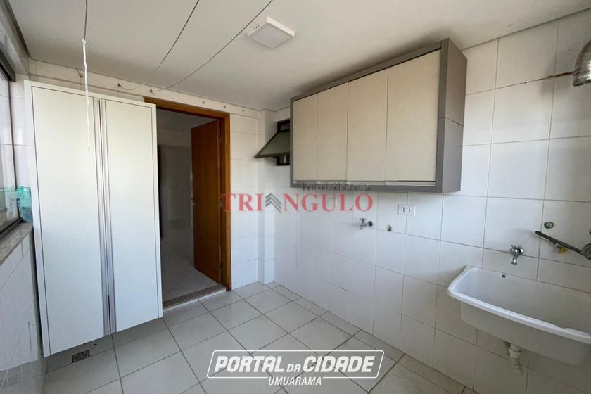 Apartamento &agrave; venda - 129m&sup2; - ZONA II
