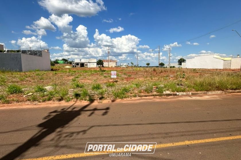 Terreno &agrave; venda - 192m&sup2; - JARDIM TRIANON
