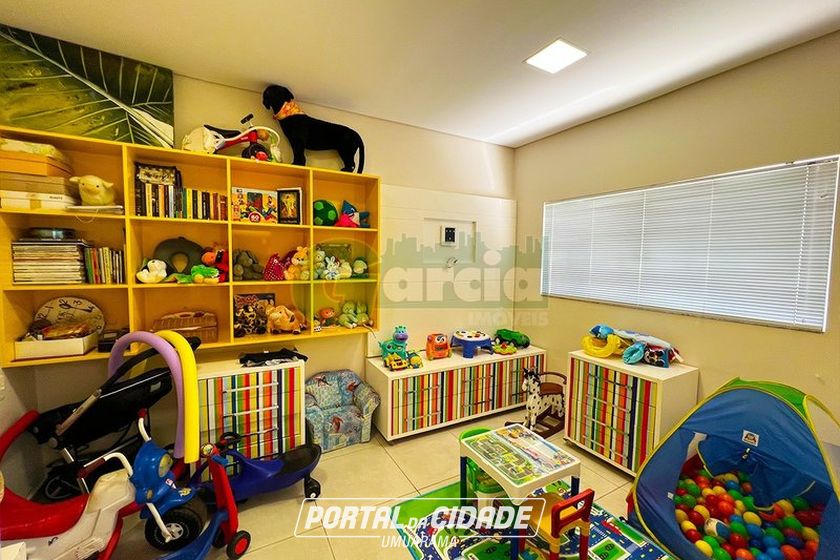 Casa &agrave; venda - 274m&sup2; - Condom&iacute;nio Cidade Jardim