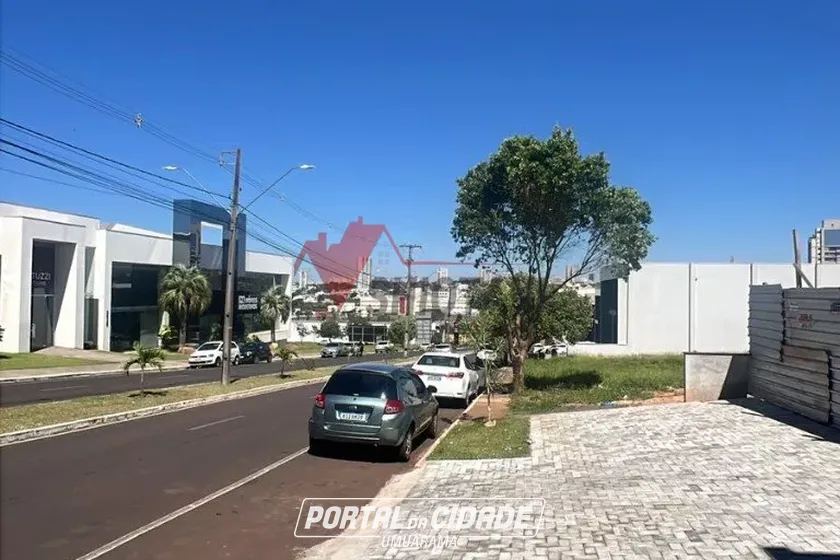 Sal&atilde;o Comercial para alugar - Zona III