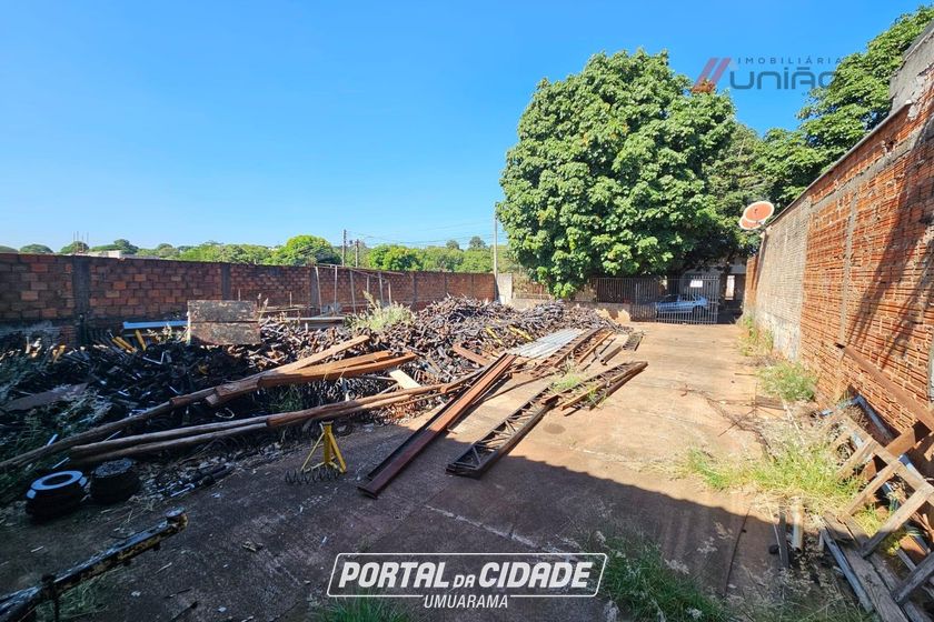 Terreno &agrave; venda - 270m&sup2; - Jardim Shangrila