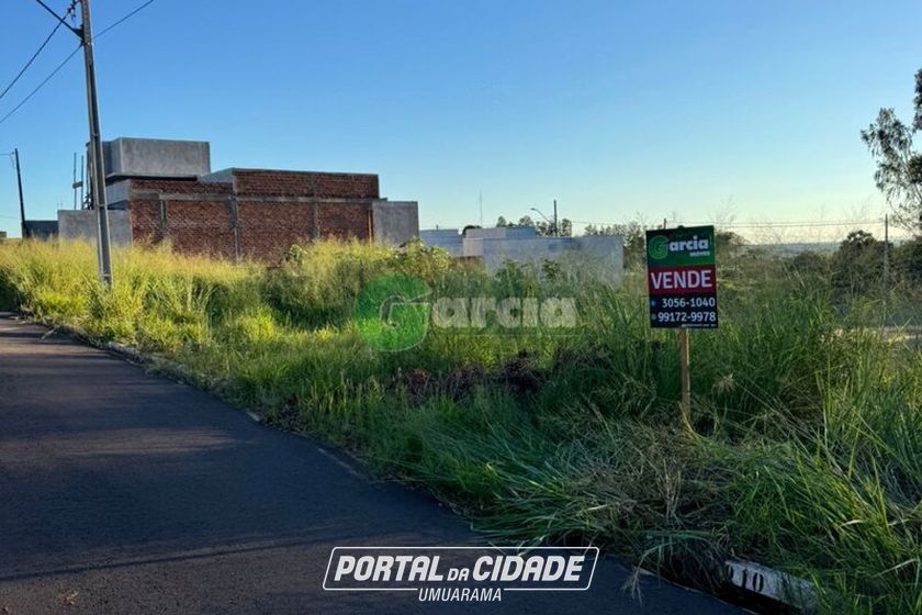 Terreno &agrave; venda - 219m&sup2; - Jardim Izaura