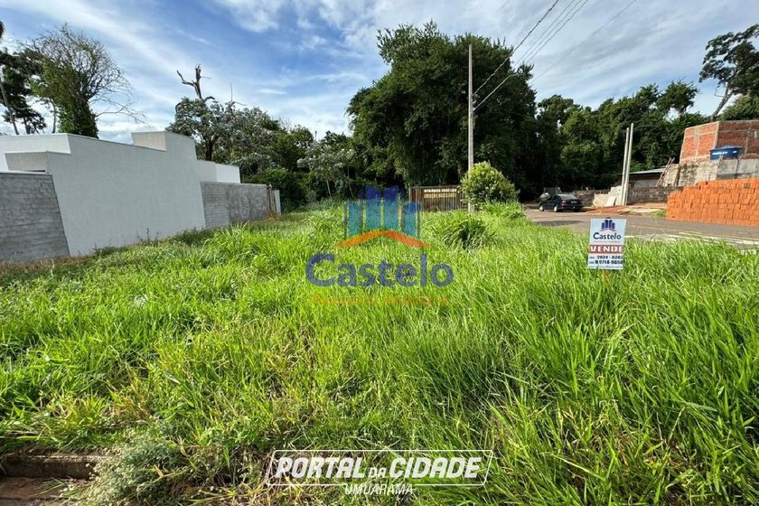 Terreno &agrave; venda - 239m&sup2; - PAQUE PORTUGAL