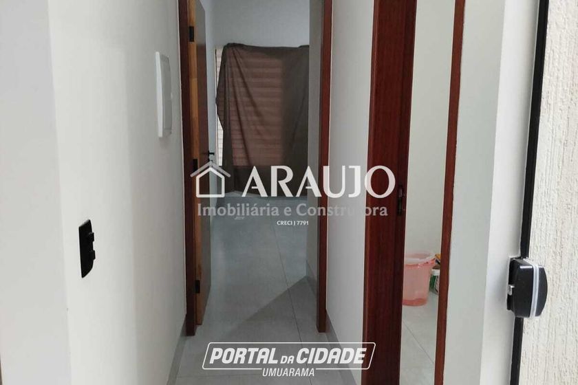 Casa &agrave; venda - 69m&sup2; - Jardim  Santiago