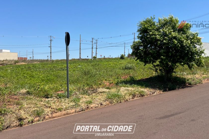 Terreno &agrave; venda - 326m&sup2; - Jardim Thereza