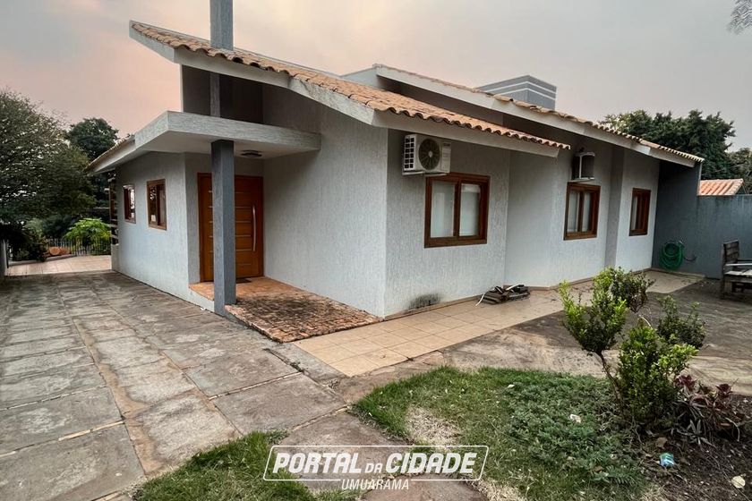 Casa &agrave; venda - 545m&sup2; - Zona VI