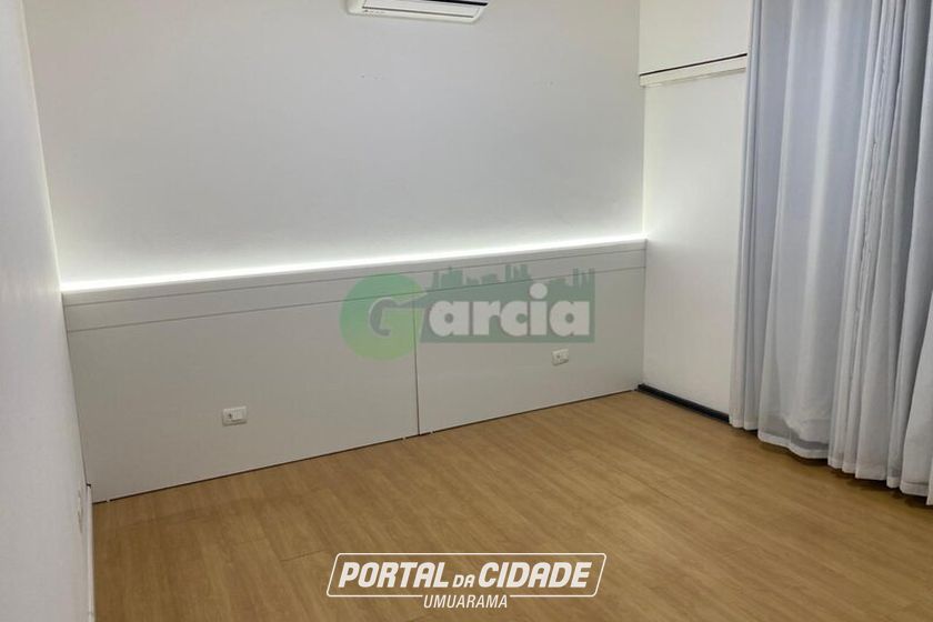Sobrado &agrave; venda - 439m&sup2; - Zona I-A
