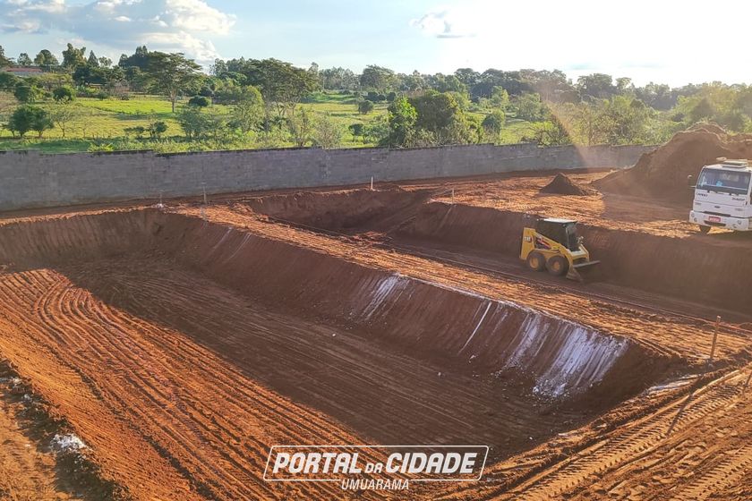 Ch&aacute;cara &agrave; venda - 5000m&sup2; - PR 323