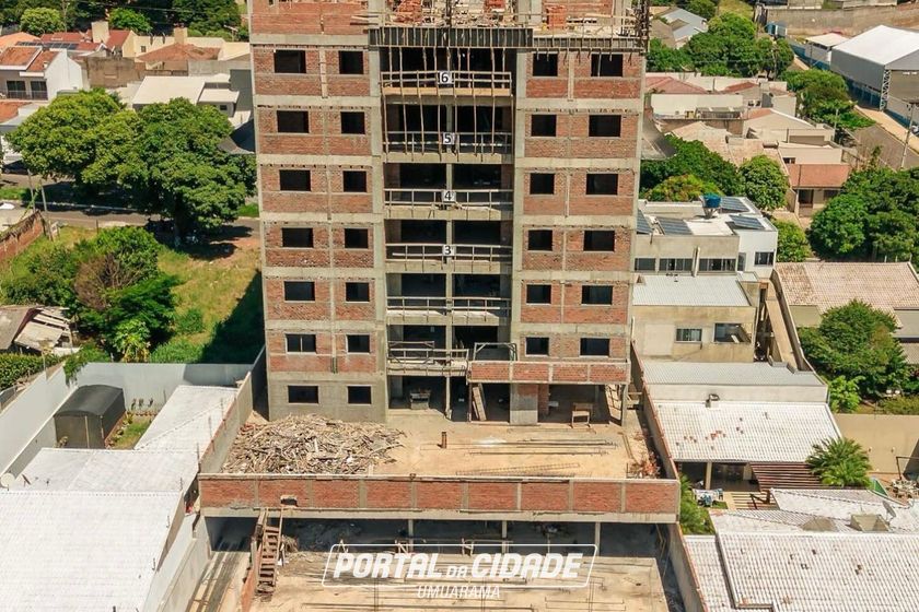 Apartamento &agrave; venda - 95m&sup2; - Avenida Vi&ccedil;osa