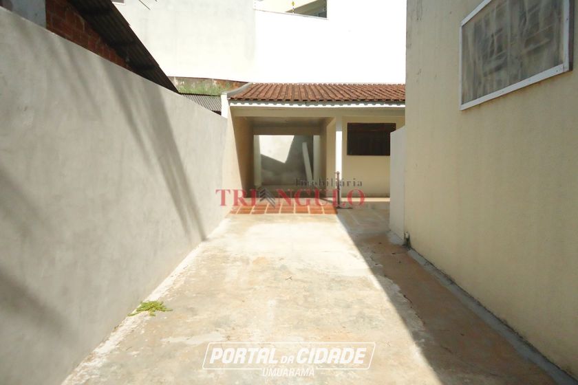 Sal&atilde;o Comercial &agrave; venda - 200m&sup2; - ZONA IV
