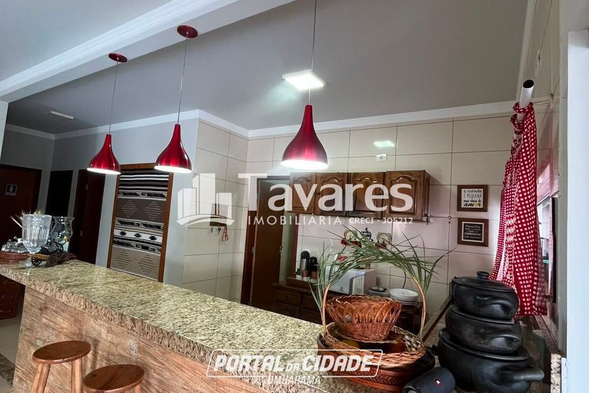 Ch&aacute;cara &agrave; venda - 6050m&sup2; - Zona VII